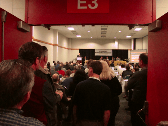 standing-room-only-2014-louisville-manufactured-housing-show-seminar-room-masthead-blog-mhpronews-com-