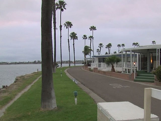de-anza-cove-mobile-home-park-mission-bay-san-diego-credit=kgtv-posted-daily-business-news-mhpronews-com-