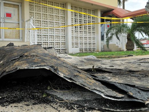 hurricanematthewwindstormsandmanufacturedhousingbaytowersdamagetitusvillecreditcraigrubadouxfloridatoday-postedtodailybusinessnews