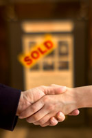 sell-a-home-iStock-tn.jpg