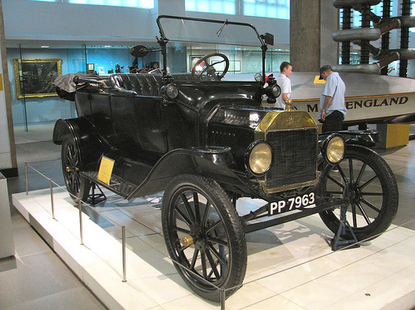 Henry_Ford's_Model_T_-_credit_wikimedia_commons,_posted_on_MHProNews.com_Cutting_Edge_of_Online_Marketing_Blog_