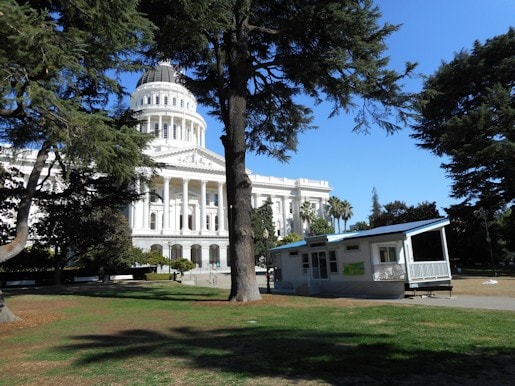Sacramento ca state capitol quest off grid homemodular lifestyles newport pacific posted mhpronews com 