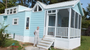 tiny home  customized by lil lodges of Alabama   marie albiges slash  wy daily  com  credit