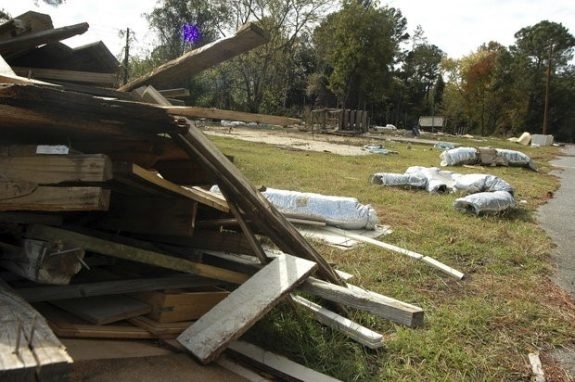 macon-georgia-demolition-homes-Robins-AFB