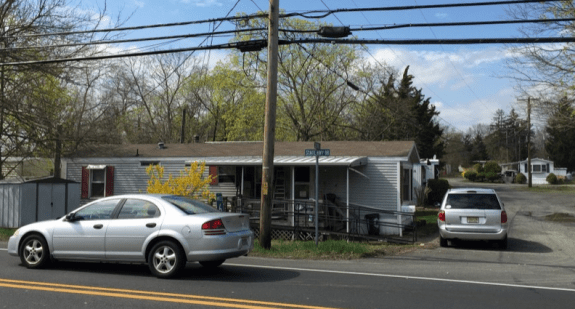 Laurelton_Mobile_Home_Park__brick_nj__daniel_nee__shorebeat__credit.