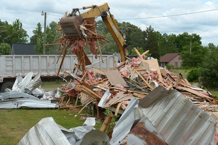 abandoned homes demolishing program in north carolina  times dash news  sam roberts  credit