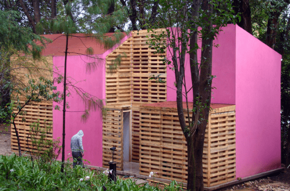 Mexican_modular__block_and_wood__dezeen_credit_chicago_biennial_10_15