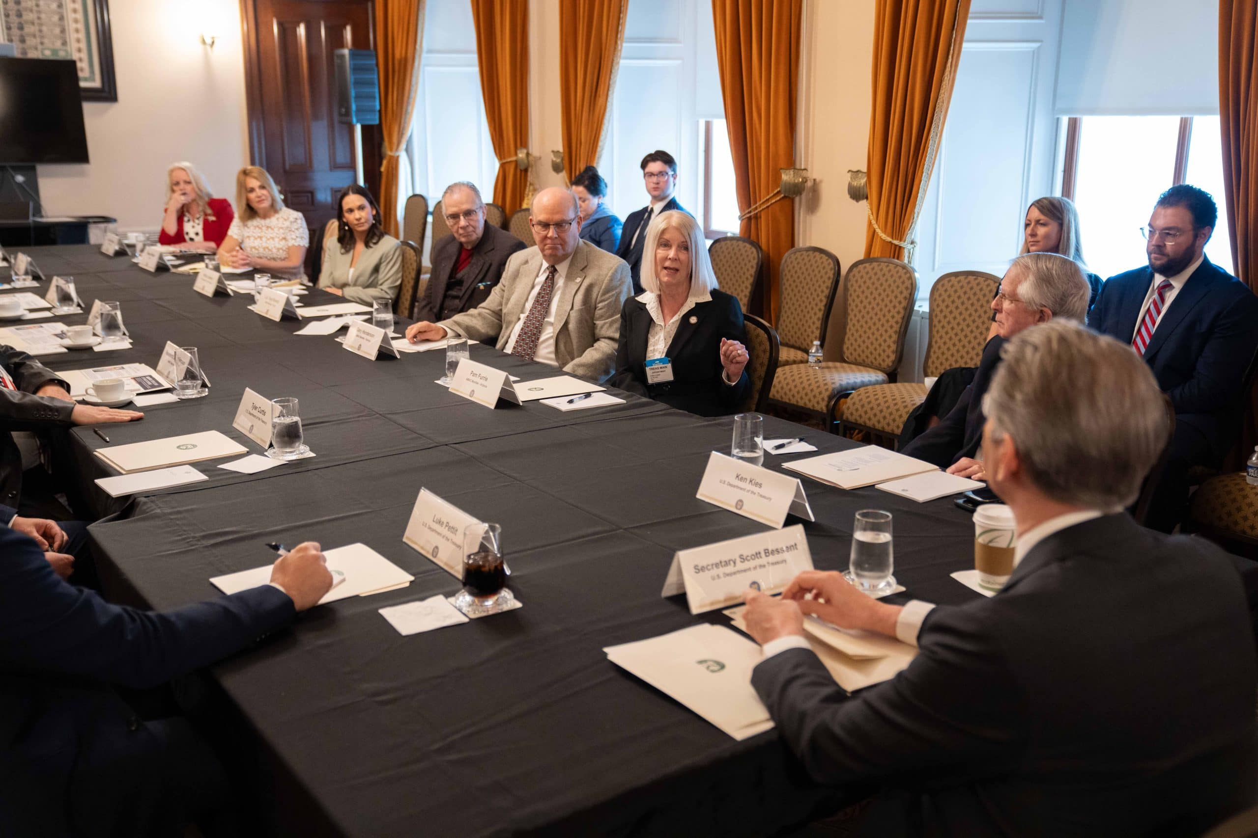 Treasury-AMAC20260429-04174SecScottBessent